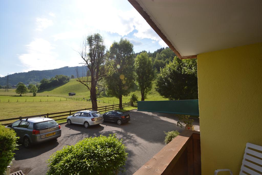 Low Budget Apartment Kitz 10 Kaprun Oda fotoğraf