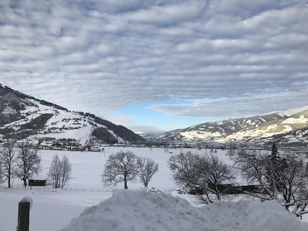 Low Budget Apartment Kitz 10 Kaprun Dış mekan fotoğraf